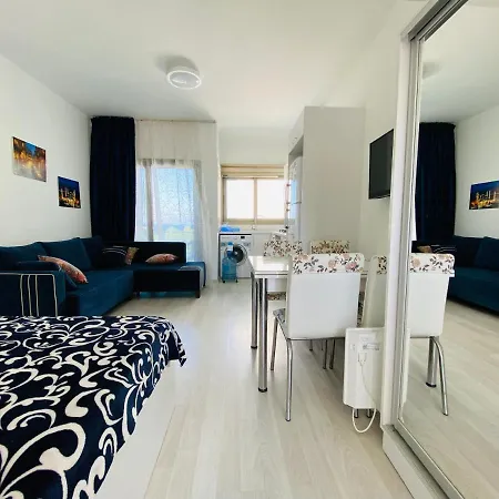 Prestige Lägenhet Kyrenia (Northern Cyprus)